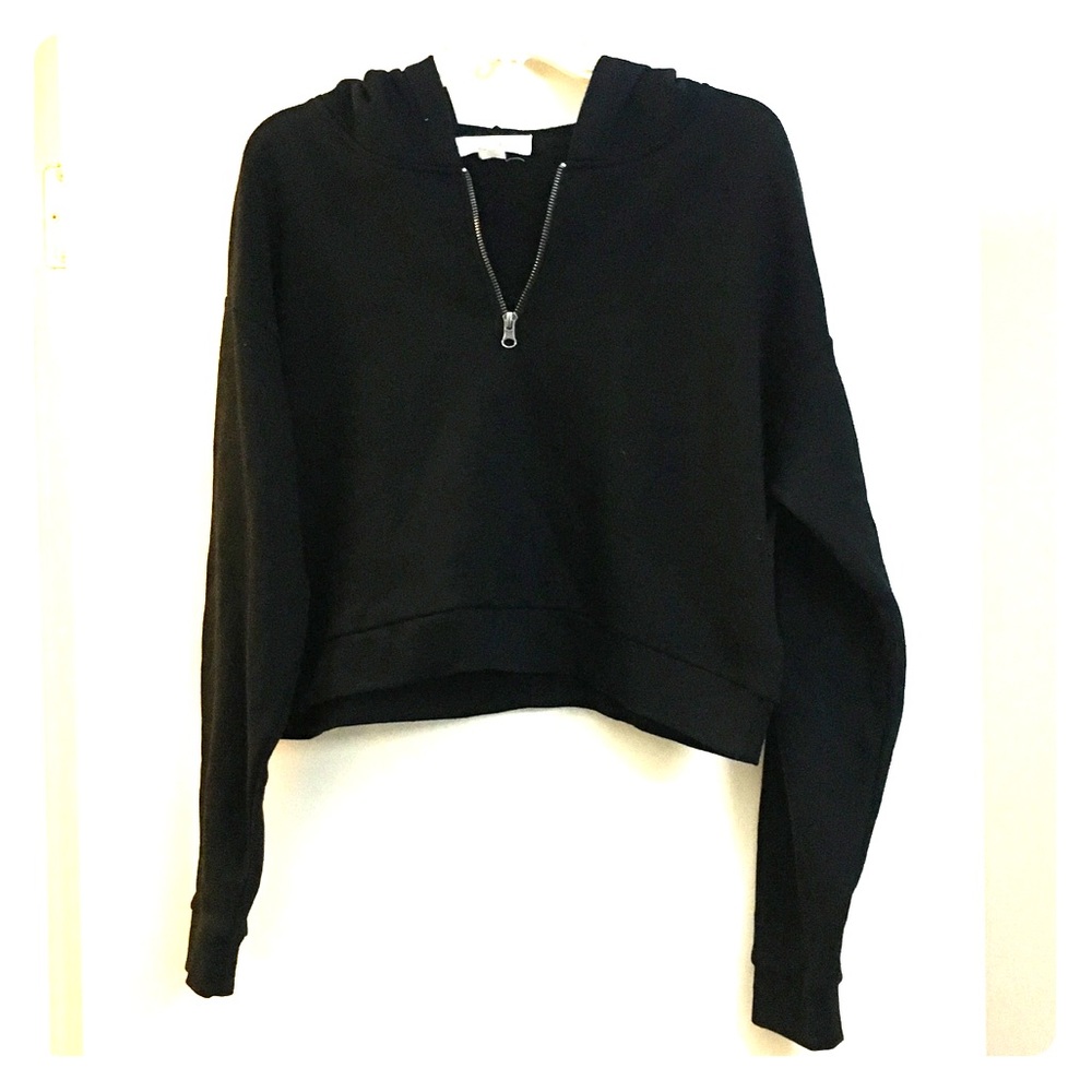 Cropped zip up hoodie.